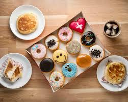 Dunkin', also known as dunkin' donuts, is an american multinational coffee and doughnut company. Dunkin Donuts Hb Delivery In Zurich Takeout Menu Uber Eats
