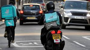 Deliveroo shares tumbled 30% at its market debut by opening well below the price of its ipo. H5fcsrapyfe6fm
