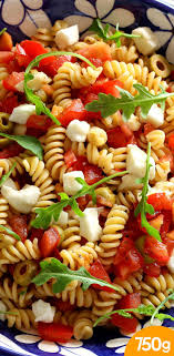 Recette Salade De Pates Comme En Italie En Video Recette Salade Pour Barbecue Recette Salade De Pates Recettes De Cuisine