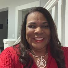 Amanda sees the way Pierre talks to a model and can't focus