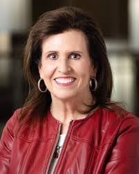 Keri Barron's Instagram, Twitter & Facebook