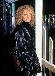 Why Glenn Close In Fatal Attraction Is Our Unexpected Style Icon Glenn Close Style Fatal Attraction