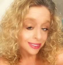 How do these look? So good but so easy! #tsbyangie #tastefullysimple  #HolidayDelights