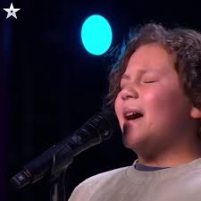 12-year-old Dylan leaves us GOBSMACKED by his vocals! 😱