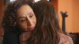 Adriana pede desculpas para Ísis