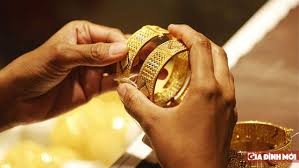 Bảng Gia Vang 9999 Sjc 24k 18k Pnj Doji Hom Nay 6 5 2020