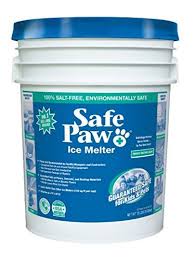 5 Effective Ice Melters That Are Dog Friendly Ice Melter Ice Melting Pail