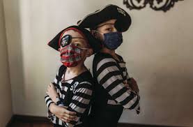 Dem sich heute deutschand befinden. Halloween In Corona Zeiten Was Kann Man Tun Wenn Susses Oder Saures Ausfallt Panorama Stuttgarter Zeitung