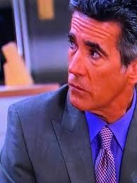 Of course Doc Gustavo came running to Natalia . He was shocked when she  offered all her savings to help her be frozen Lorenzo walked in at that  point. I know the