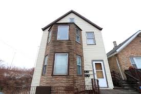 Find your perfect chicago 1 bedroom apartment worthy of calling home on chicago's largest apartment site. 1 Bedroom Apartment With 1 Bathroom For Rent At 2812 South Grady Court 2r Chicago Il 60608 Chicago Apartments For Rent Apartments For Rent Chicago Apartment