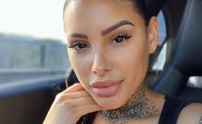 Italy's lamont marcell jacobs celebrates as he crosses the finish line to win the men's 100m final on italy's lamont marcell jacobs became the fastest man in the world when he took gold in the. Fqzfxbgqfjzd3m