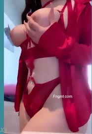 سكس انجي الخوري تتباهى بمؤخرتها الضخمة