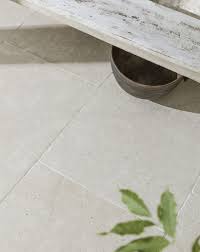 ✅ free delivery and free returns on ebay plus items! Dijon Tumbled Outdoor Limestone Tile Mandarin Stone