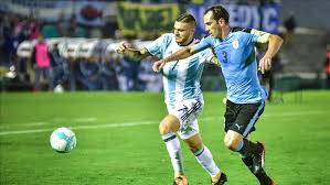 À cette occasion, closer vous propose de découvrir ce lundi 25 juin, l'uruguay affronte la russie en coupe du monde 2018 au samara arena. Cm 2018 Zone Amsud 15eme J Uruguay Et L Argentine Se Neutralise 0 0