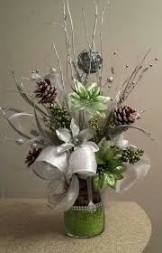 Modern Christmas Floral Arrangement By J Baldwin Christmas Flower Arrangements Christmas Floral Christmas Centerpieces