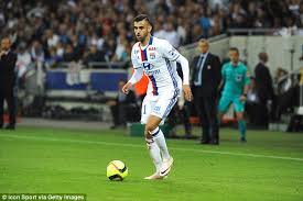 Le compte officiel de rachid ghezzal joueur professionnel de olympique lyonnais @ol et l'équipe de l'algérie @lesverts. West Ham Enquire About Rachid Ghezzal But Face A Fight With Everton For The Lyon Winger Daily Mail Online