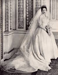 Prinzessin margaretha karoline friederike cecilie auguste amalie josephine elisabeth maria johanna von sachsen, herzogin zu sachsen; The Stunning Princess Margaret In 1960 Bridalhair Bride Bridalstyle Bridalbeauty Konigliche Hochzeitskleider Royale Hochzeiten Beruhmte Hochzeitskleider
