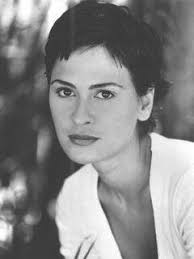 Heidi Lenhart's Instagram, Twitter & Facebook