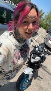 I've ridden with Tom and Whiskey…. Both are perfect gentlemen!!