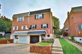 Like all our towels, it is made from microfibre yarn allowing it to absorb over three times its weight in water. How These Millennials Found Their Philadelphia Starter Home