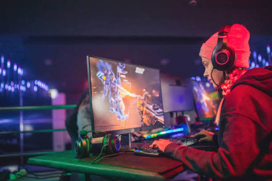Game On the Go: The Rise of Mobile Online Gaming - PlayStation Universe