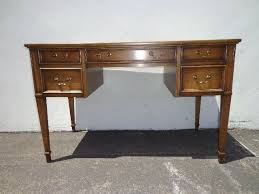 Sligh Lowery Leather Top Writing Desk Vintage Regency Mid Century Modern French Leather Top Writing Desk French Inspired Bedroom Writing Desk