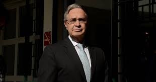 Así mi semana santa(видео, 2017). Udlap Otorga Licencia A Luis Ernesto Derbez
