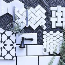 Love modern farmhouse kitchen design? 9 Modern Farmhouse Tile Ideas Inspiration Making Manzanita