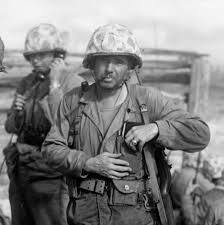 Lt Col Dwight Dillon Led The 2nd Battalion 23rd Marines During The Battle To Wrest The Airfield On Roi From Japanese History War Wwii Uniforms World War Two