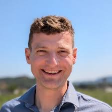 Alicia Parrish (@AliciaVParrish)