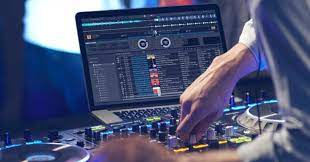 Le migliori console da dj professionali in circolazione. Migliori Console Da Dj Per Iniziare Quale Comprare Tra Hercules Numark E Denon