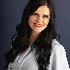 Hey, I'm Sarah! I'm not sure if I've ever fully introduced myself