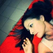 Julia Yanez (@juliacyanez)