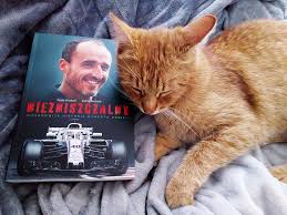 Oficjalny organ kzopn / krakowski związek okręgowej piłki nożnej. Czytelnia Przy Kwiatowej 13 Niezniszczalny Niesamowita Historia Roberta Kubicy Cezary Gutowski Aldona Marciniak