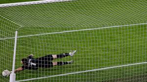 Athletic bilbao finished the la liga season in 9 th place and unai simon's exploits between the sticks have gone a long way in securing that position in a highly. Laliga English On Twitter Unreal From Unai Simon And The Photographer Athleticgetafe