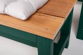 Tv board bodde lowboard in kiefer massiv weiss und honig. Mobel Richtig Streichen Ideen Und Tipps Obi