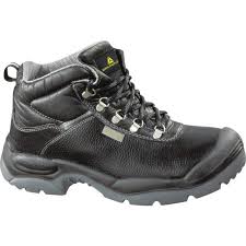 For wearing a garment over another, Trekking High Cut Shoes S3 42 Delta Plus