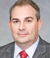 Kimberly Bratcher's Instagram, Twitter & Facebook