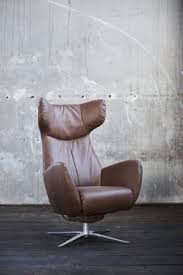 Adero design präsentiert ihnen in einem der umfangreichsten shops für exklusive designermöbel & wohnaccessoires täglich wechselnde angebote zu designartikeln renommierter hersteller. 100 Sofa Ideas