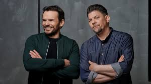 Guests can also dine on an entrée of grilled chicken or blackened yellowfin tuna. Tim Malzer Und Steffen Henssler Duellieren Sich Bei Malzer Und Henssler Liefern Ab
