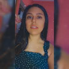 Mari Ramirez's Instagram, Twitter & Facebook