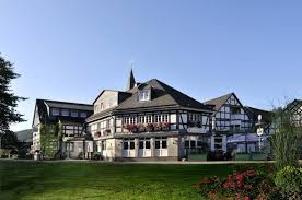 Definition, rechtschreibung, synonyme und grammatik von 'sehenswürdigkeit' auf duden online nachschlagen. Haus Hochstein Hotel Restaurant Cafe Bewertungen Fotos Preisvergleich Eslohe Tripadvisor