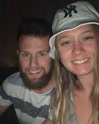 Emily Farkas's Instagram, Twitter & Facebook