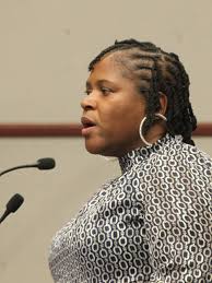 Bloomington city council, mayor fight: Can legislative body raise pay  grades without breaking state law?