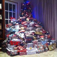 Shop for that item she's had on her wishlist. Mum Of Three Who Last Year Splashed Out 1 500 On Her Children S Gifts Is Spending Even More This Christmas