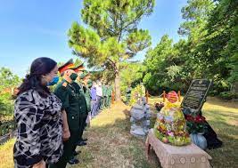 Ngày 25 tháng 08 năm 2014, nhân kỷ niệm 104 năm ngày sinh đại tướng võ nguyên giáp, tỉnh ủy thái nguyên quyết định đổi tên quảng trường 20/08 thành quảng trường võ nguyên giáp với diện tích 21ha. Lx6lksq5ftfvwm