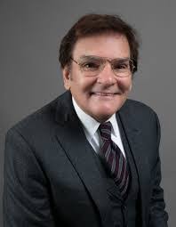 Mark Enoch's Instagram, Twitter & Facebook