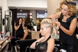 Damen herren teens bis 18 jahre kosmetik angebote. Coiffure Velly Vinomna Center