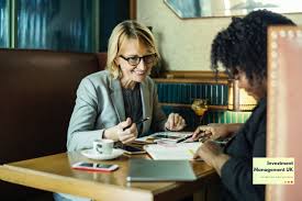 Relationship managers maintain exceptional relationships with their wealthy clients and sell the bank's particular services. Investment Management What Is Investment Management