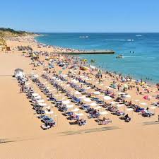 Faro is for many just the gateway to the algarve. Faro Airport To Albufeira By Taxi Transfer Bus Or Train